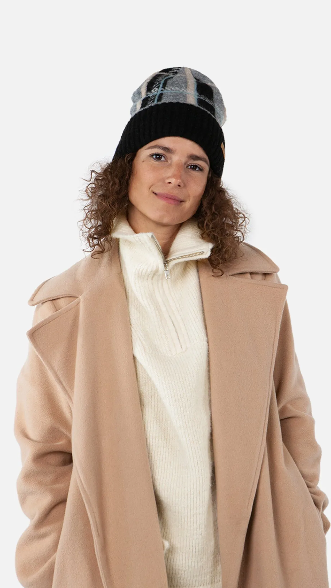 Dasi Beanie