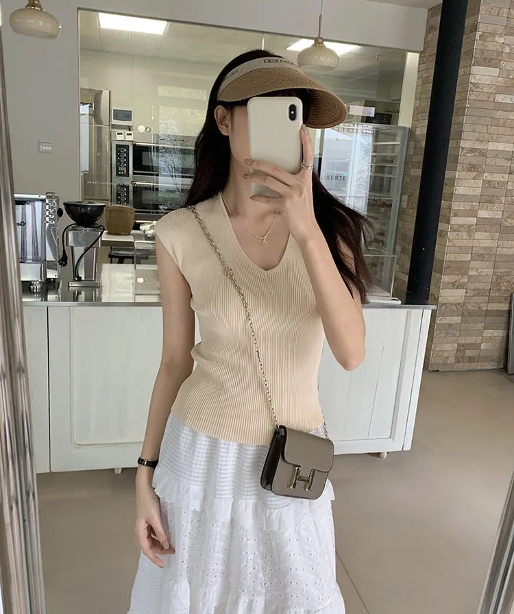 Elise top (ready stock in pink (S)/ 4 colours)