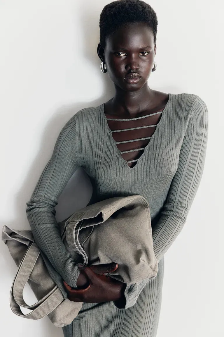 H&M ribbed knit dress with ribbon details, green