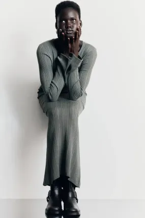 H&M ribbed knit dress with ribbon details, green