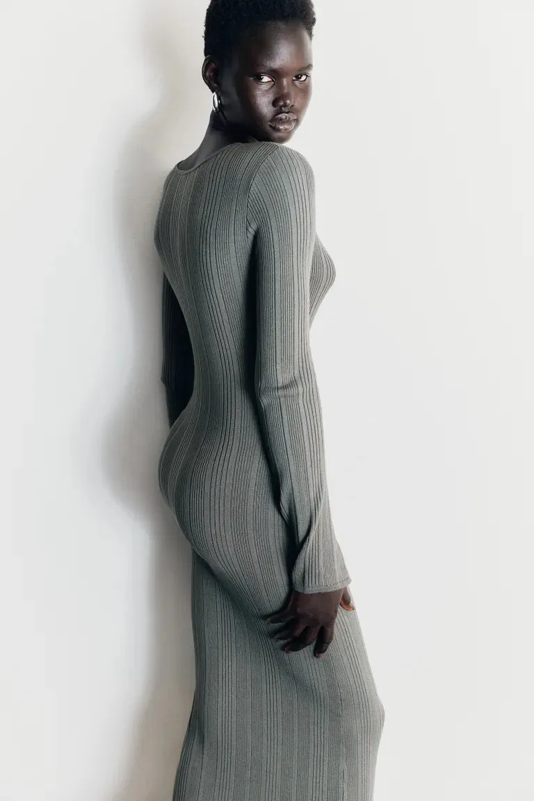 H&M ribbed knit dress with ribbon details, green