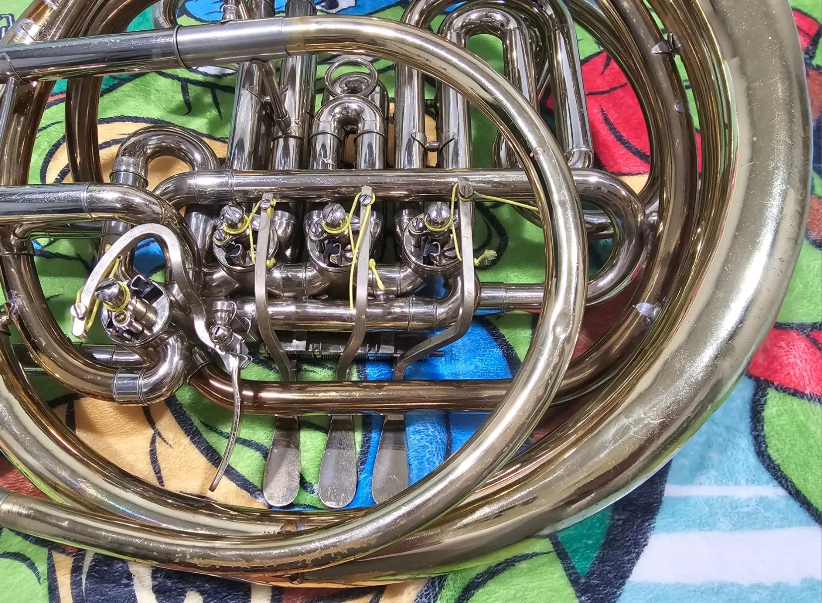 Holton H-378 Double French Horn VERY GOOD COMPRESSION (Free Shipping Lower 48 States)