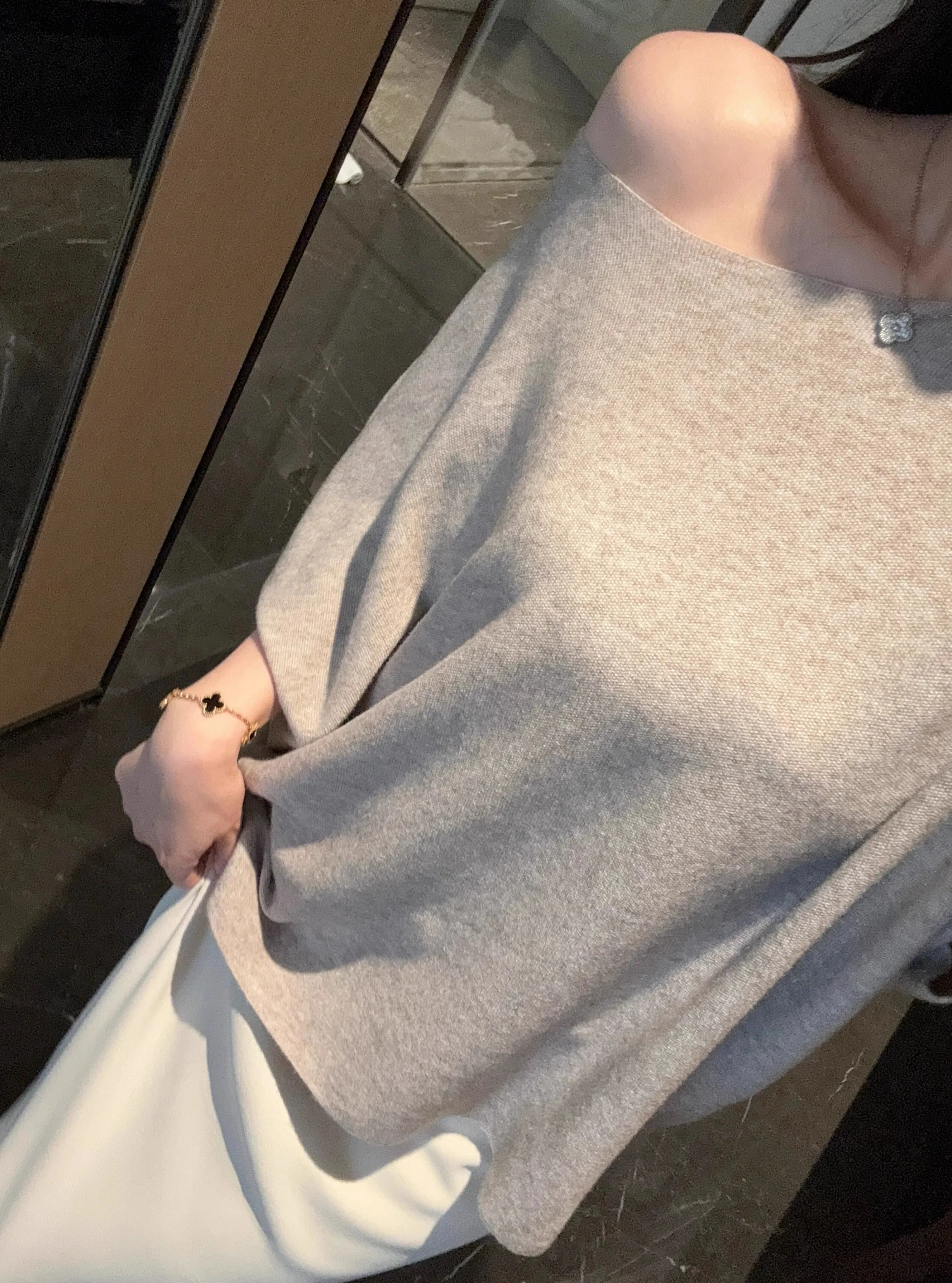 Iris top (preorder/ 4 colours)