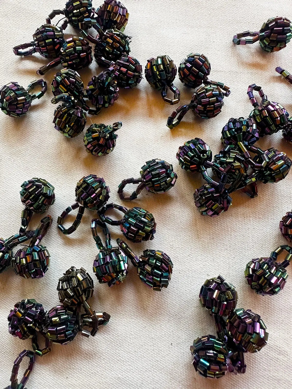 Peacock Irridscent Beaded Ball Buttons Per Button