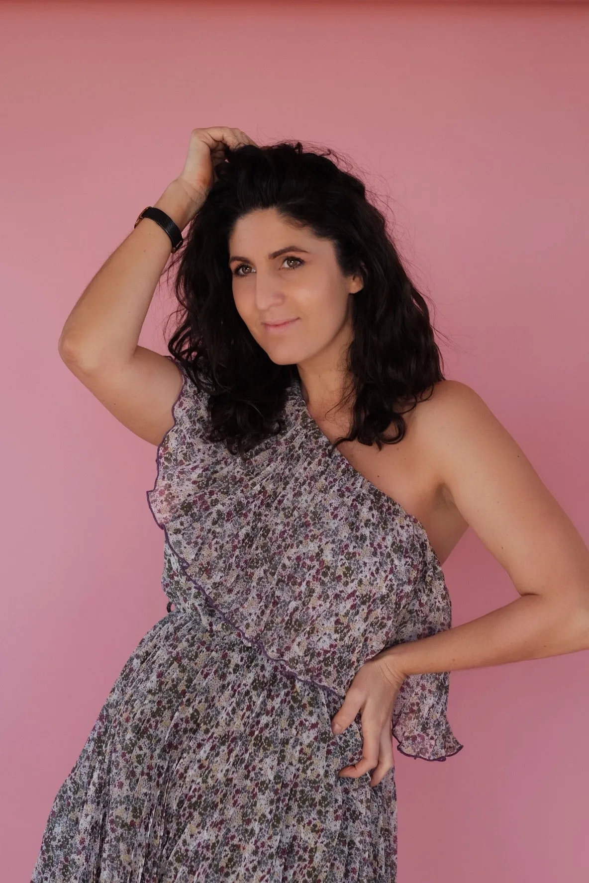 PLEATED OFFSHOULDER DRESS