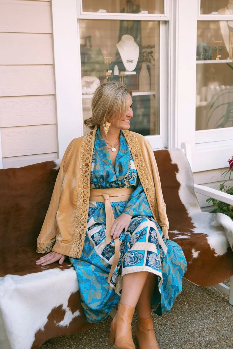 Proud Kimono in Golden Velvet with Sequins and Beadwork