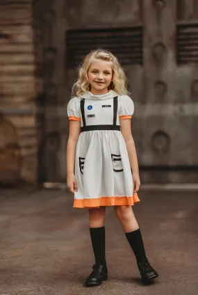 Sally astronaut Twirl