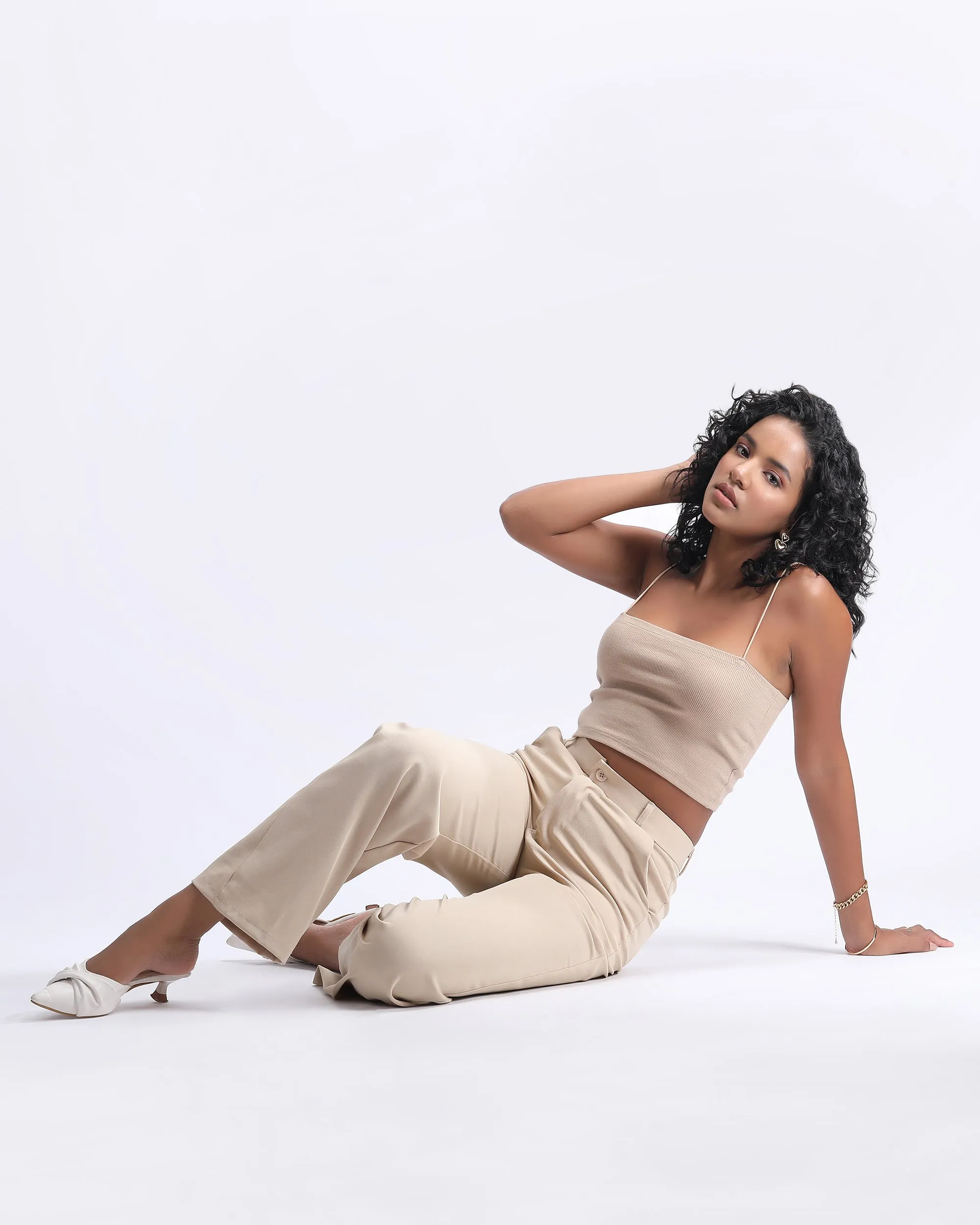 SPAGHETTI STRAP RIBBED CROP TOP