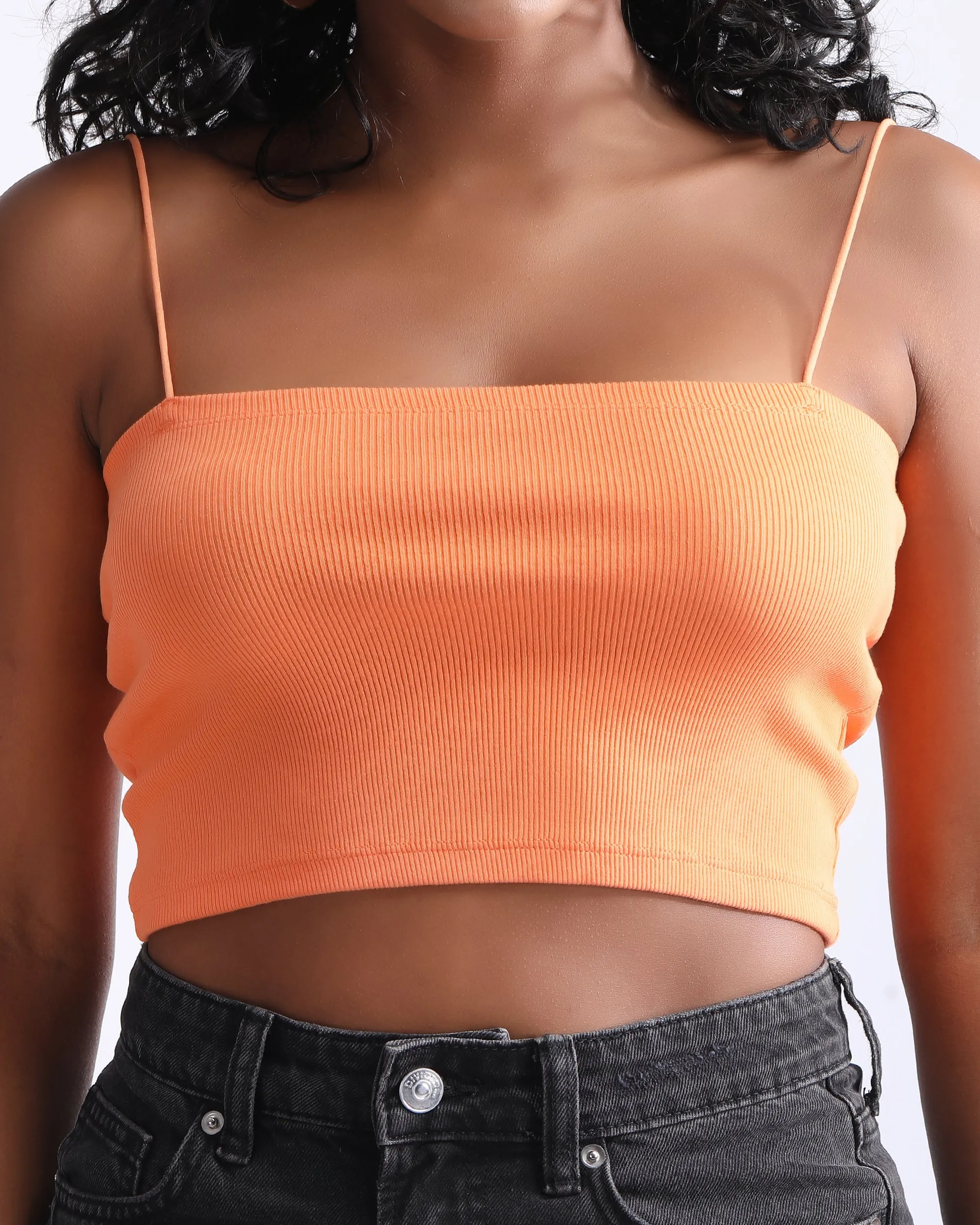 SPAGHETTI STRAP RIBBED CROP TOP