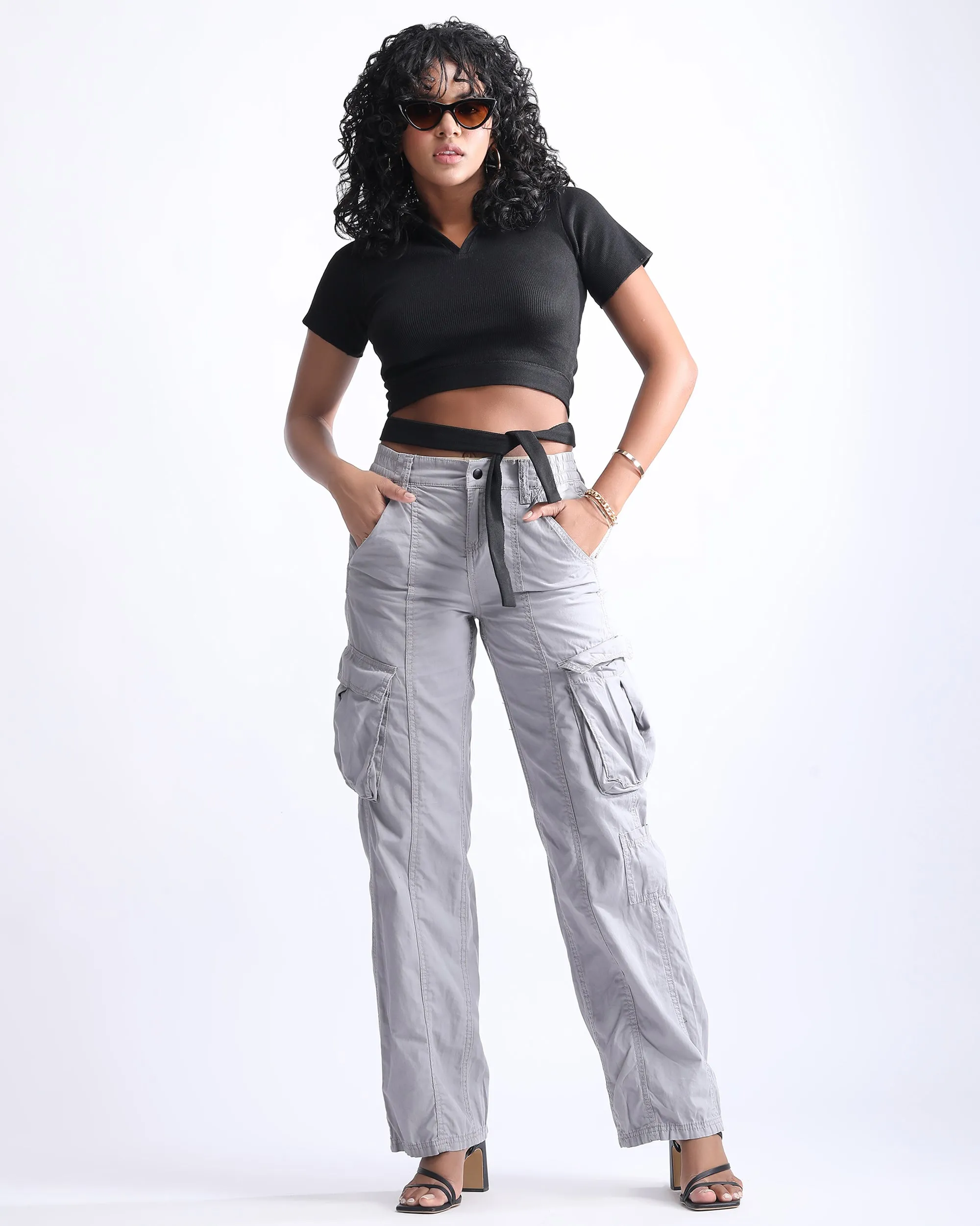 TIE KNOT RIBBED CROP TOP