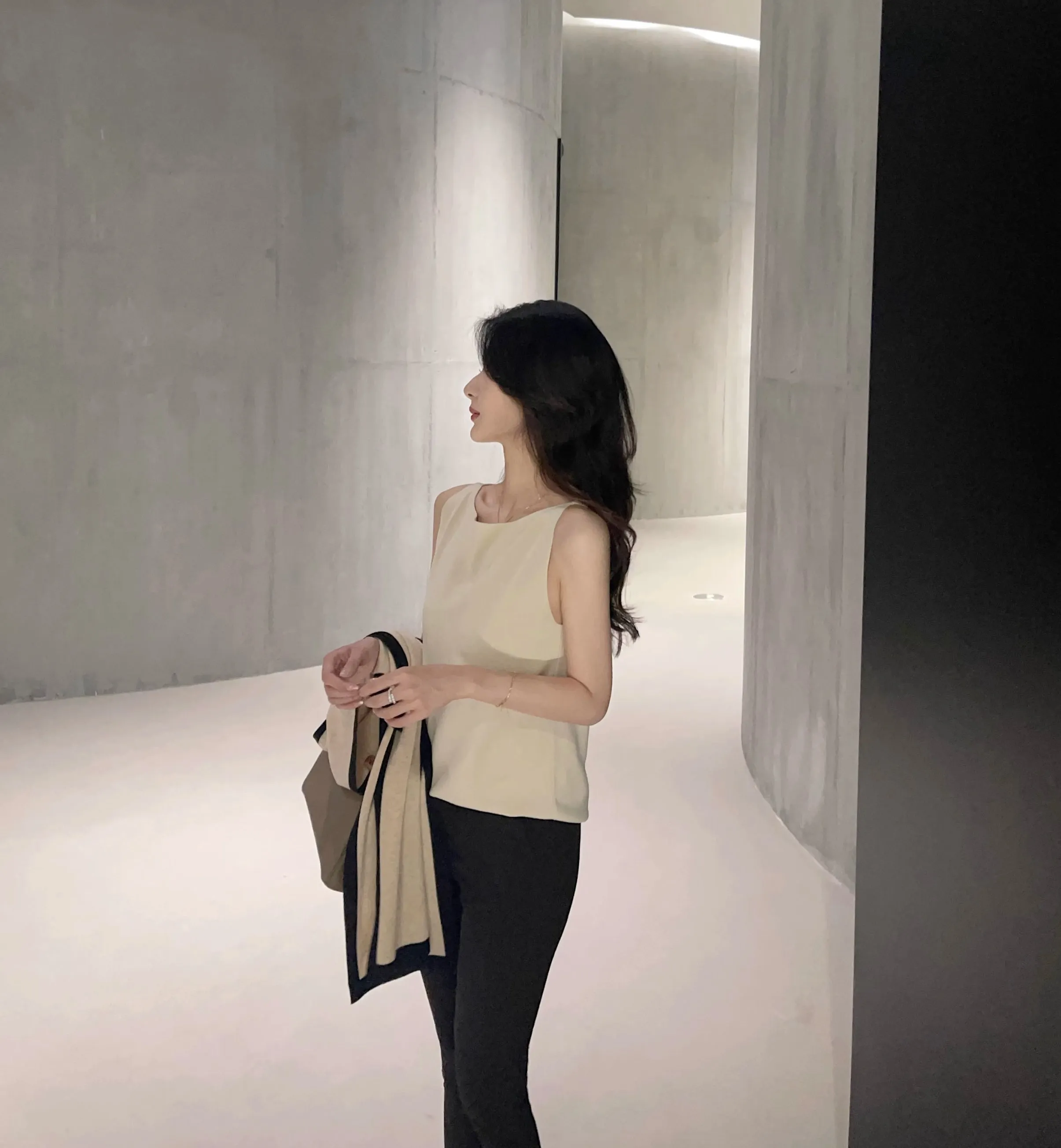 Vice top (preorder/ 2 colours)