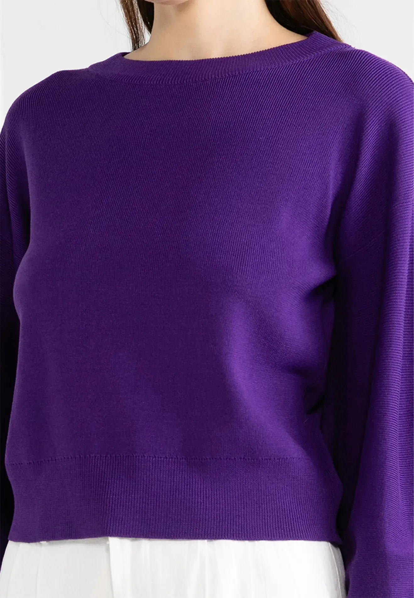 VOIR JEANS Hey Summer Collection: Plain Solid Colour Knitted Sweatshirt