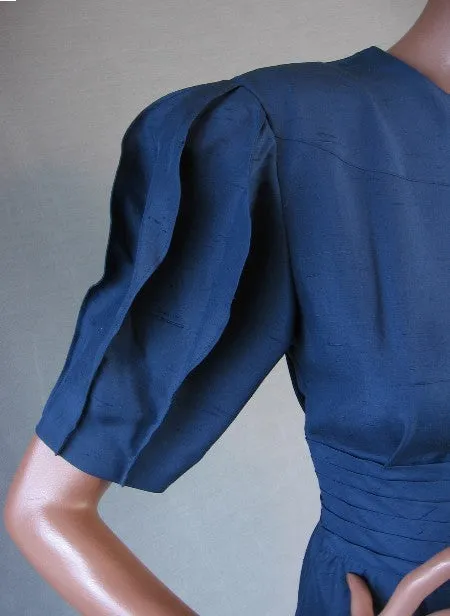 Women's Hanae Mori Dress 80s Vintage Silk Origami Sleeves Extra Small to Small VFG