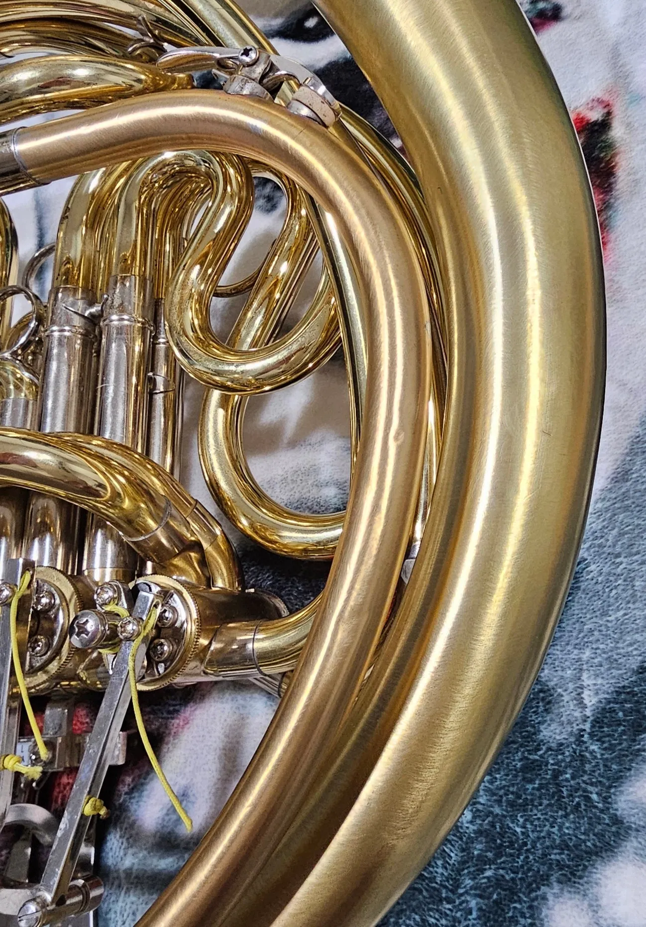Yamaha 567 Yellow Brass Double French Horn GREAT COMPRESSION (Free Shipping Lower 48 States)