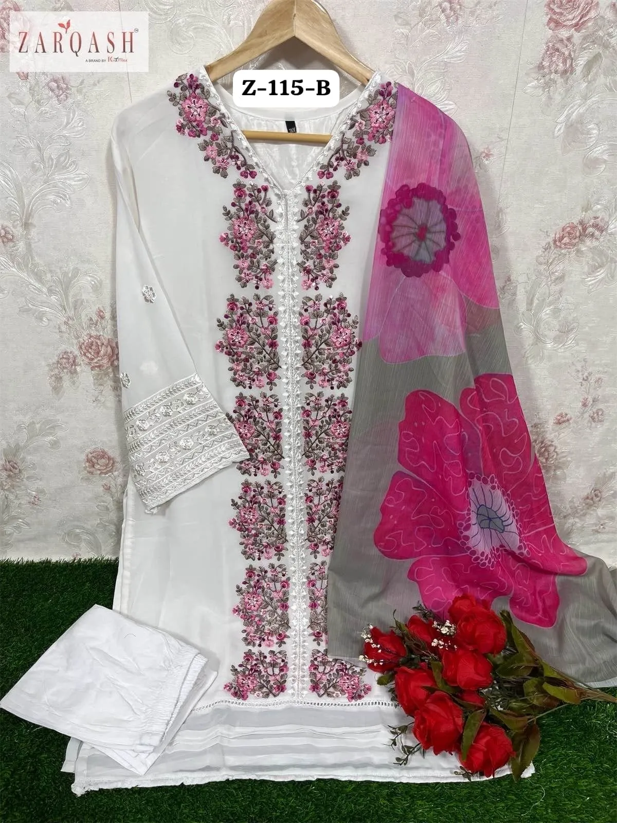 Zarqash Z-115 Designer Faux Georgette Suit (1299x02)