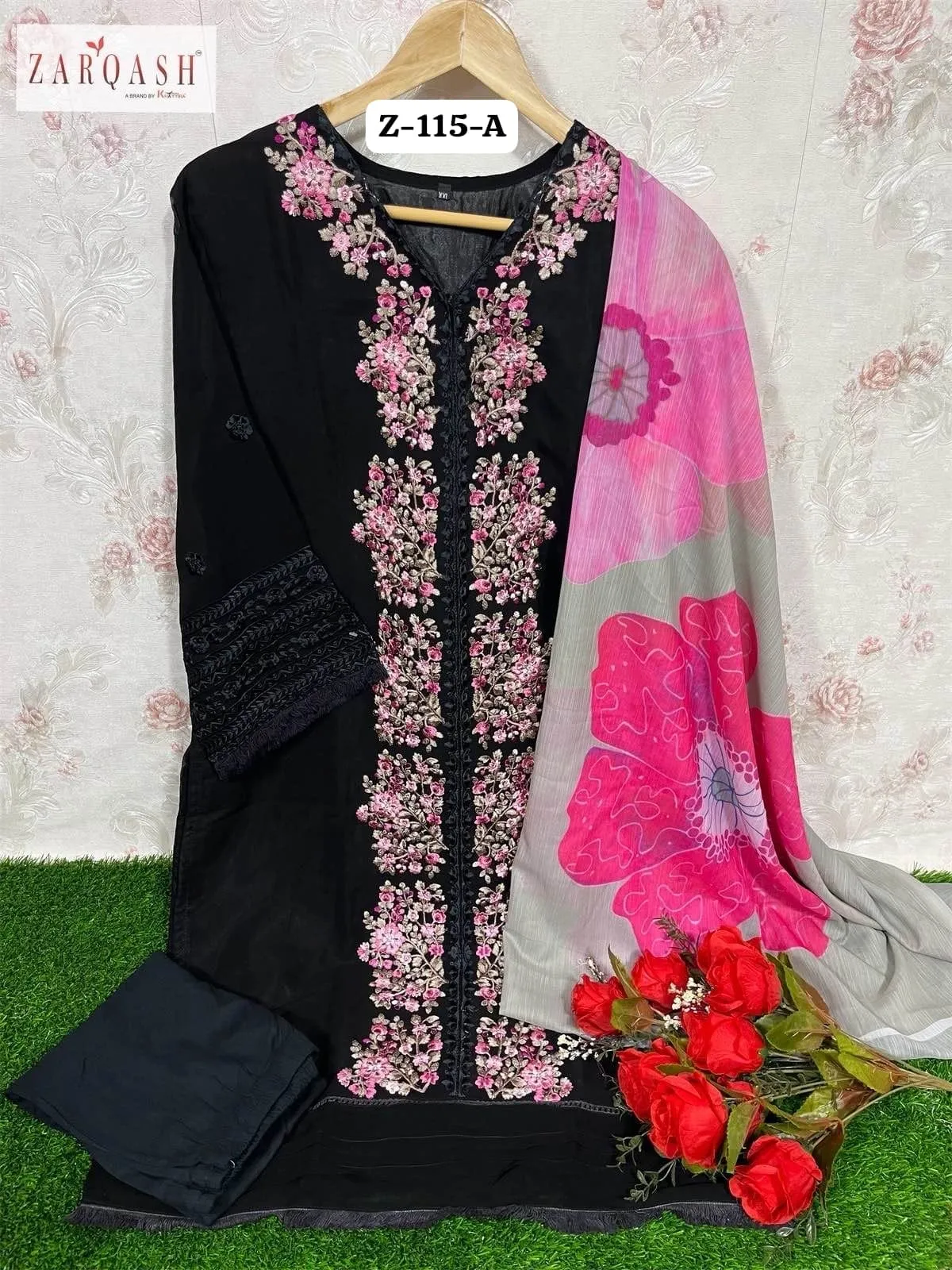 Zarqash Z-115 Designer Faux Georgette Suit